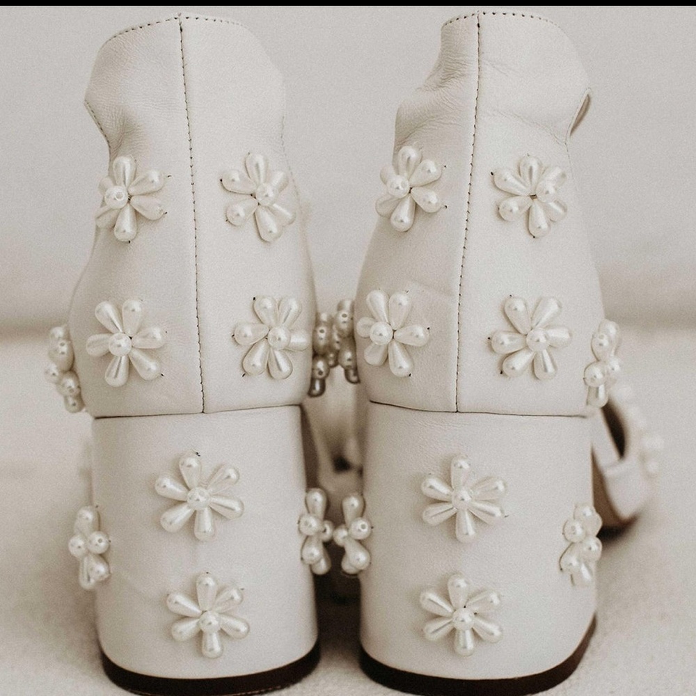 Forever Soles Melody Ivory Bridal Low Block Heels - Picture 4 of 8